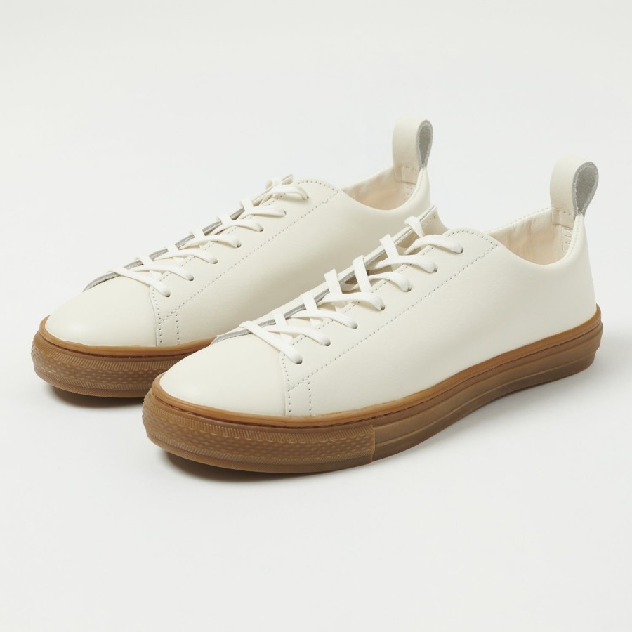 Footwear Buddy | Buddy Bull Terrier Low Chubby Sneaker - White Leather